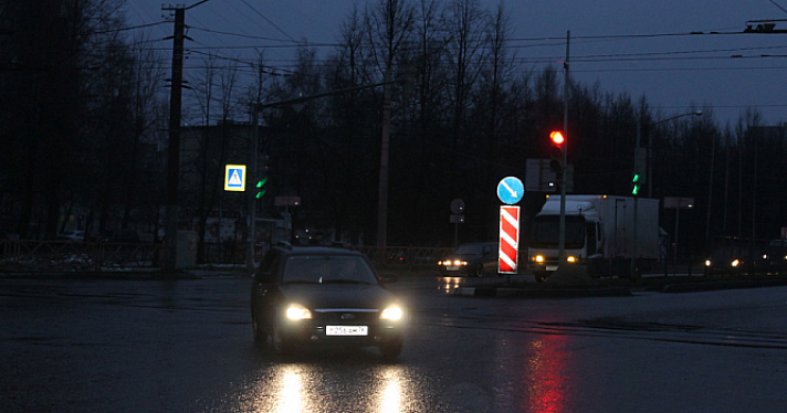 Госавтоинспекция предупреждает: будьте внимательны за рулём при неблагоприятных погодных условиях