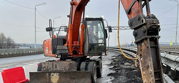 Ярославские власти нашли способ уменьшить пробку в Заволжском районе