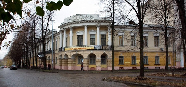 В Ярославле студенты ЯГПУ снова начнут учиться в очном формате 