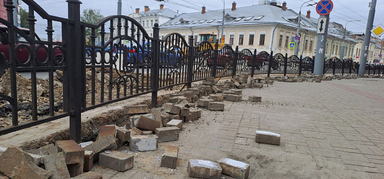 Богоявленскую площадь в Ярославле пообещали не ремонтировать в часы пик