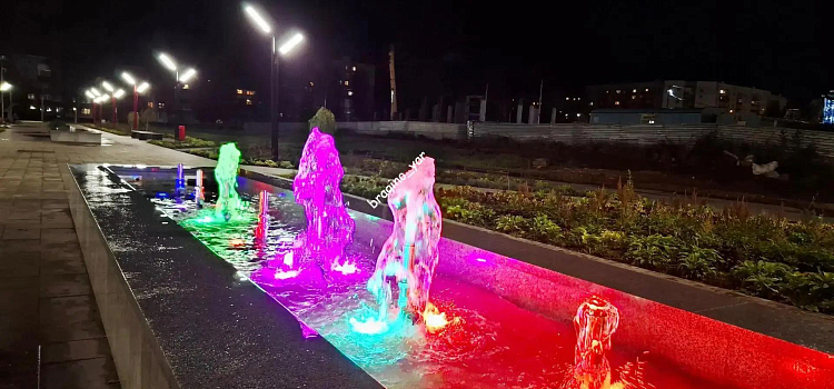 В Дзержинском районе Ярославля запустили долгожданные фонтаны_322463