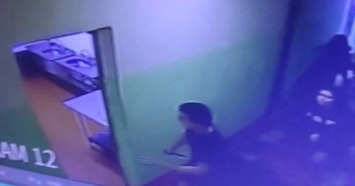 В общежитии колледжа в Борисоглебе конфликт между учащимися чуть не перерос в поножовщину