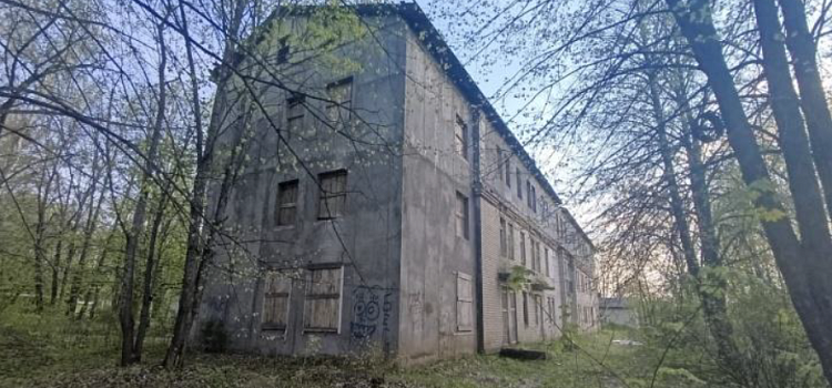 В Угличе продают скандальное инфекционное отделение районной больницы_300189