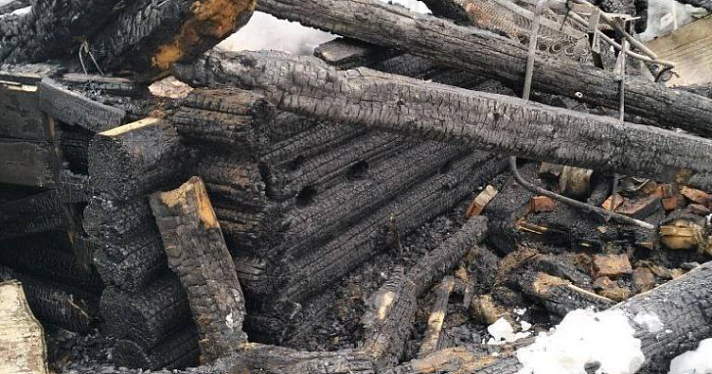 В деревне Ярославской области при пожаре погиб мужчина