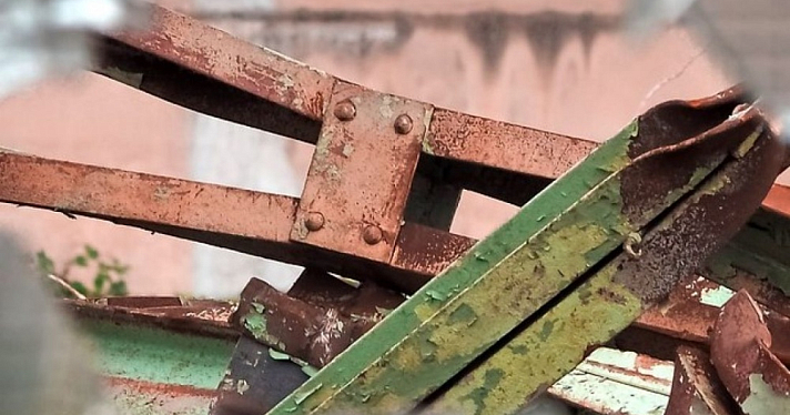 В Рыбинске мужчина украл металлические балки у управляющей компании