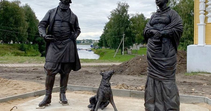 В Ярославской области устанавливают памятник собаке Серко и купцам