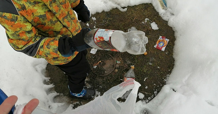 «Траве негде расти!»: малыш из Ярославля убирает город от мусора_175536