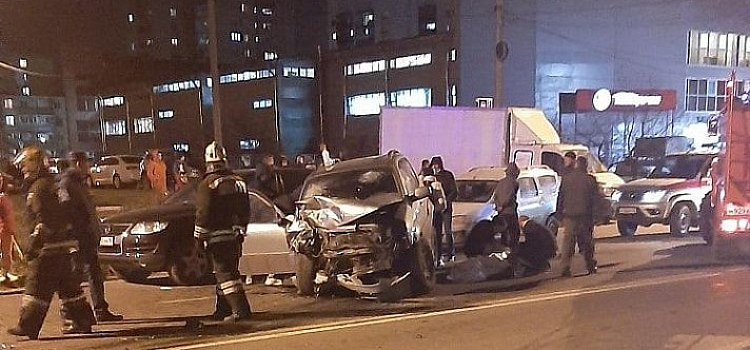 Девять пьяных водителей поймали в Ярославле: один из них устроил массовое ДТП