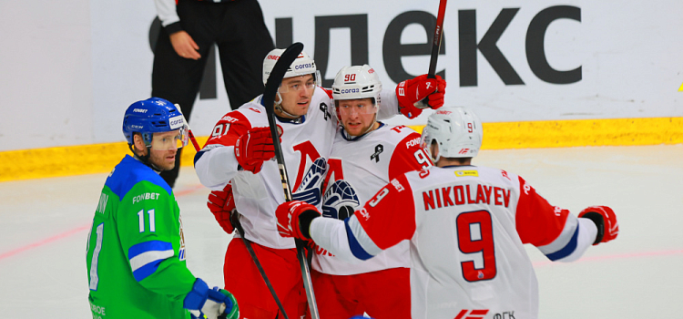 Ярославский «Локомотив» обыграл «Салават Юлаев» и повёл 3:0 в серии