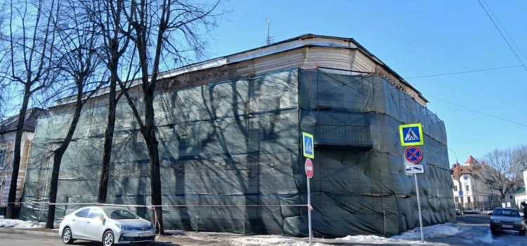В Ярославле продолжают восстанавливать дом XVIII века_313576