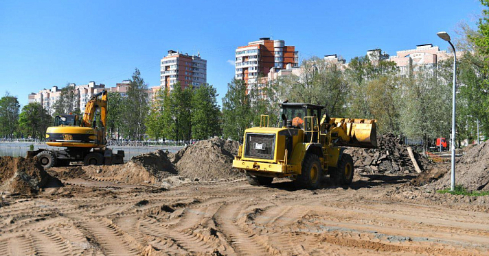 В Ярославле началось берегоукрепление Очков в парке 30-летия Победы