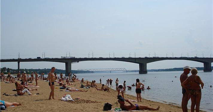 Ярославские спасатели разрешили купаться на трех городских пляжах_158113