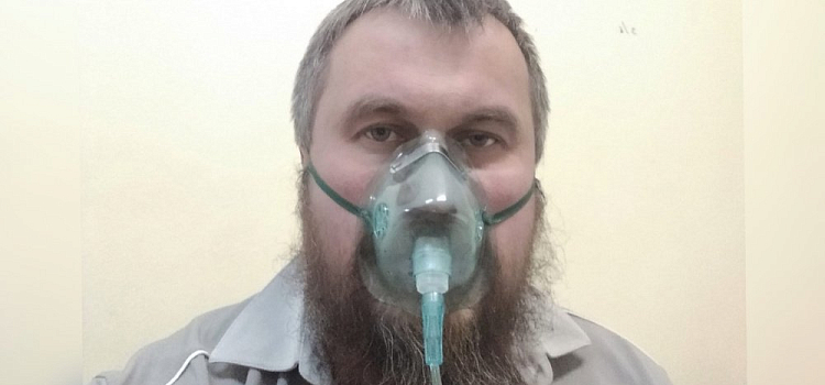 «По ночам из-за кашля не могу дышать»: ярославец рассказал всю правду о лечении в COVID-отделении