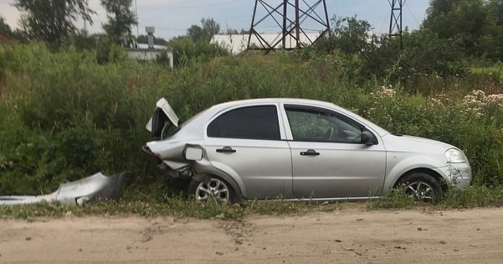 Тройное ДТП на Костромском шоссе: пострадала женщина_165437
