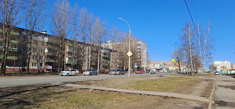 Остановки на деревянном настиле больше не будет: на улице Труфанова в Ярославле оборудуют остановочные комплексы
