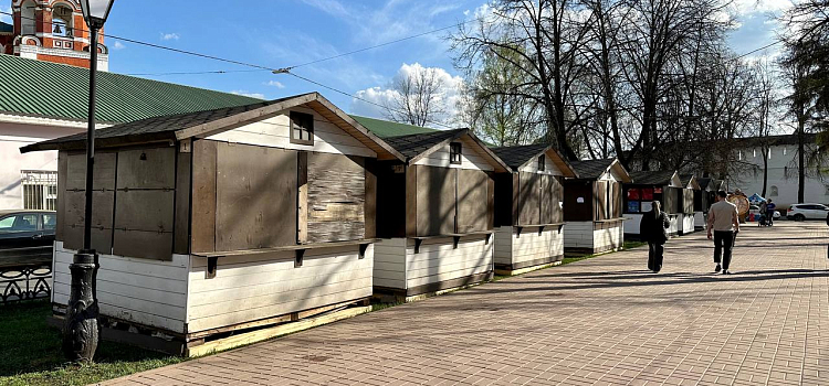 В Ярославле улицу Кирова освободили от домиков-шале_238521