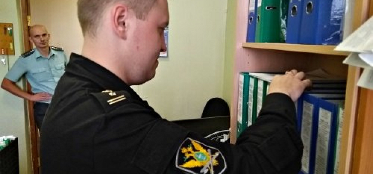 Коммунист из Ярославля не платил по кредиту, потому что современного мира нет