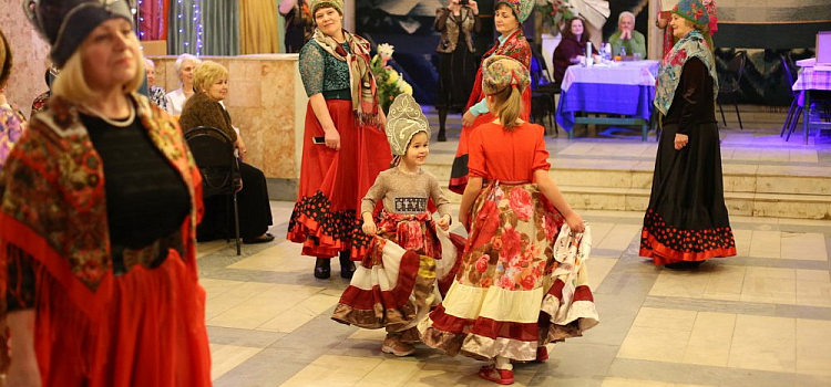 Мастерицы «Юрьевского» проведут два мастер-шоу «Брошь — кокошник»