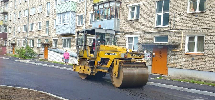 Ремонт дворов в Рыбинске выполнен наполовину