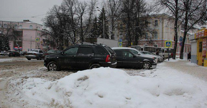 В Ярославле стартовала акция «Убери автомобиль, а мы уберем проезжую часть от снега»