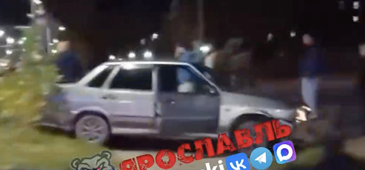 В Ярославле пьяный водитель сбил двух инспекторов_324212