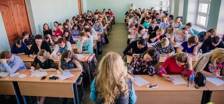 Ярославль может стать Столицей Тотального диктанта: как помочь
