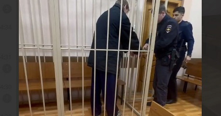 В посёлке под Ярославлем мужчина в пьяном угаре насмерть забил женщину