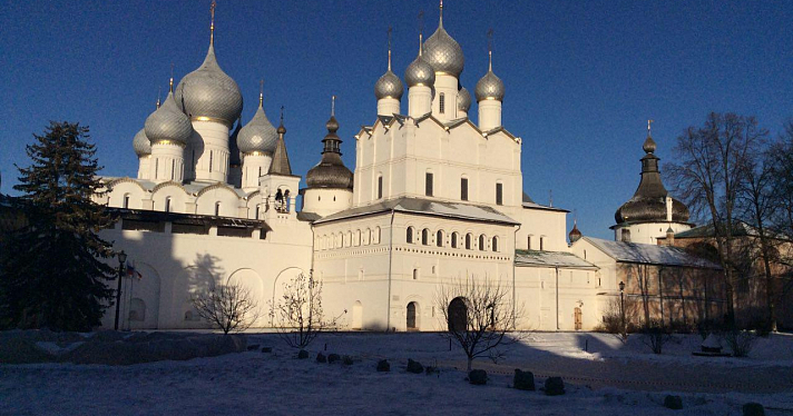 «Ростовский кремль» сделает бесплатный вход на экспозиции посетительницам 8 марта_156553