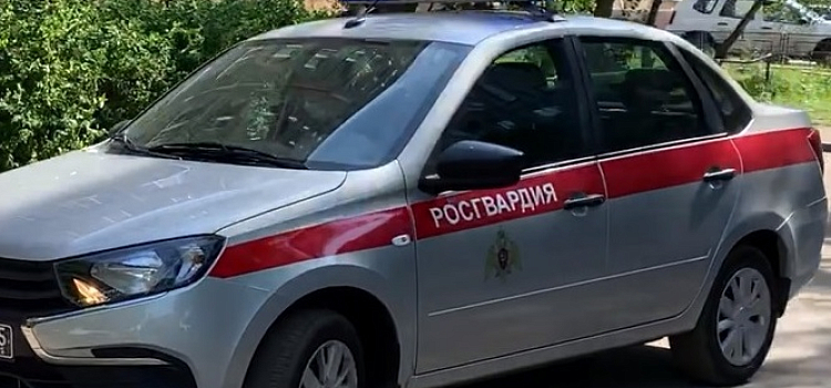 В Ленинском районе Ярославля ограбили магазин