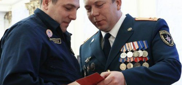 В Ярославле наградили лучших спасателей города