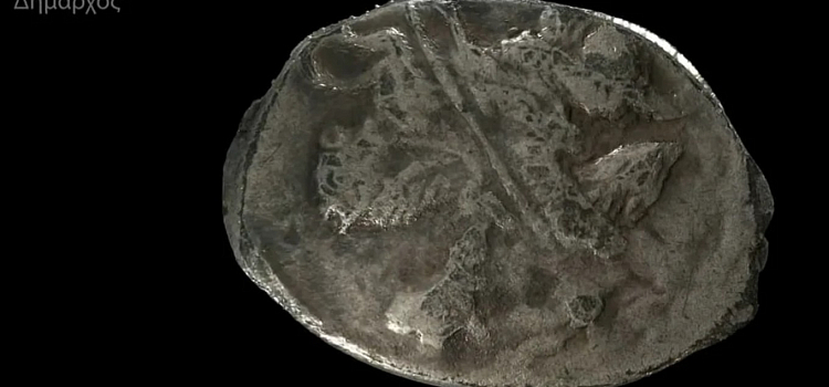 Привет из XVI столетия: ярославские археологи оцифровали уникальную серебряную копейку_314947