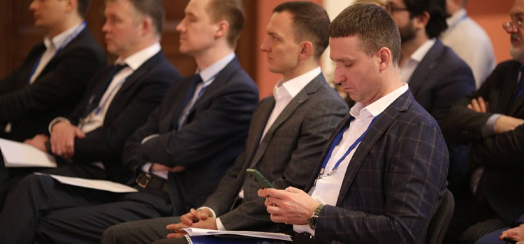 Газпромбанк представил возможности для инвесторов в ходе роуд-шоу Ярославской области