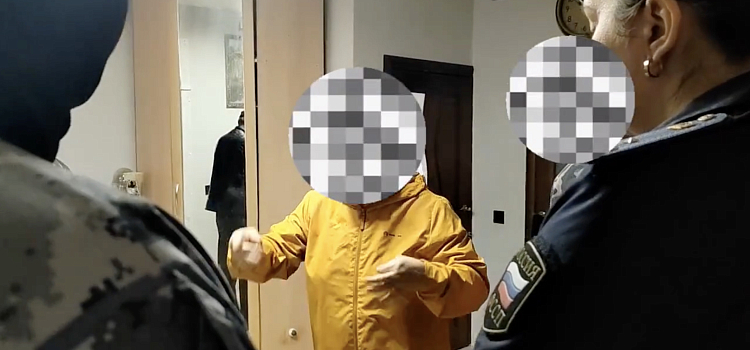 «Выгнал из дома, который я строил»: тяжелобольной ярославец не мог попасть в собственное жильё_323456
