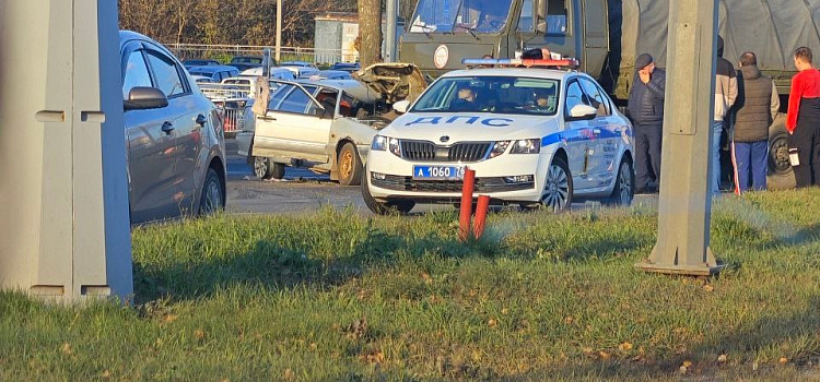 Из-за ДТП на Московском проспекте в Ярославле образовалась пробка