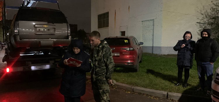 Задолженность 18,4 миллиона рублей: водителю – фанату «Локомотива» пришлось возвращаться с победной игры на автобусе