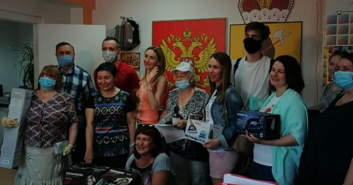 Участники викторины #ЯрКонституция получили ценные подарки: 16 победителей в Ярославле и более 50 в районах