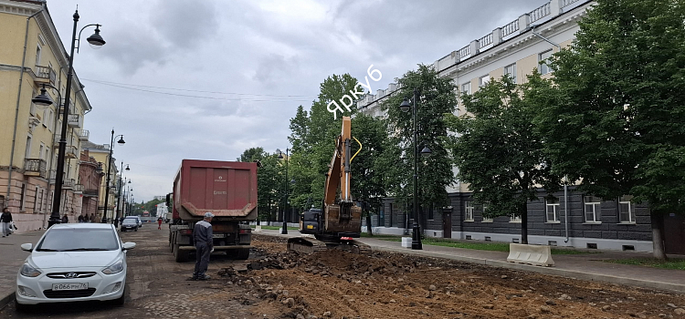 На улице Советской в Ярославле взамен булыжников уложат брусчатку, стилизованную под старину_317950
