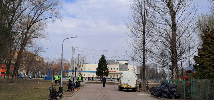 Записаться может любой желающий: в Ярославле уборка территорий будет проходить ежедневно