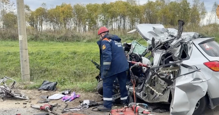 «Выехал на полосу встречного движения»: в Ярославской области в аварии погибли два человека