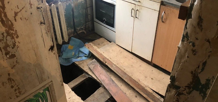 Семью из Рыбинска выселили из квартиры: подробности