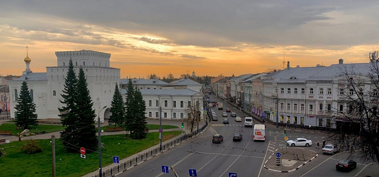 Миронов хочет продлить майские праздники за счет новогодних каникул