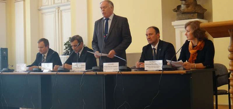 Мэрия отчиталась об исполнении бюджета Ярославля за 2015 год