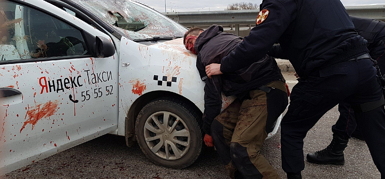 На пассажира, напавшего с ножом на таксиста в Ярославле, завели уголовное дело, его отправили в психиатрическую больницу_157386