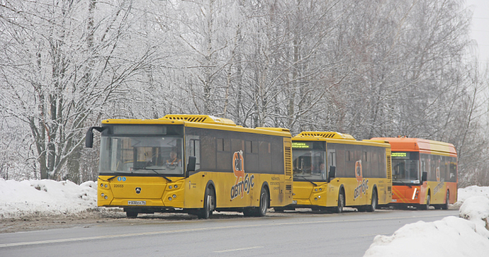 Названы самые раздражающие пассажиров маршруты в Ярославле