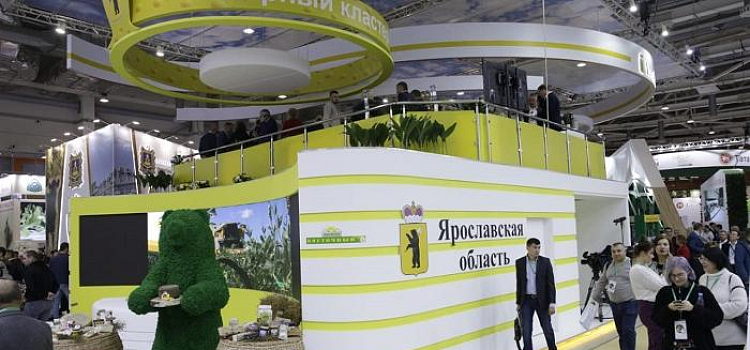 Губернатор Миронов подписал соглашение о производстве лактозы из молочной сыворотки на Угличском сырзаводе