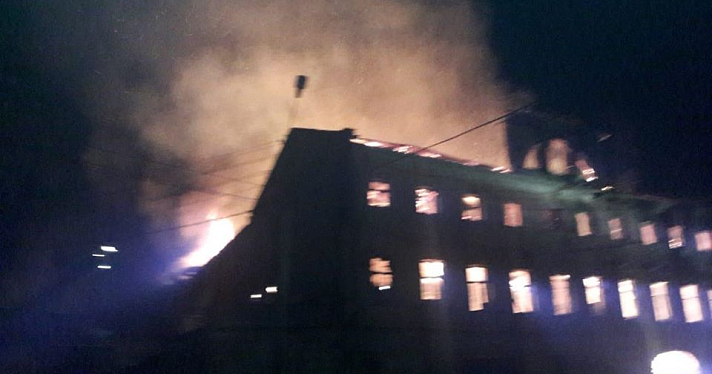 Мэр Ростова Великого: сгоревшее здание бывшего Городского театра было заколочего и не подключено к электричеству
