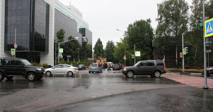 В Ярославле появился новый светофорный объект за 4,6 миллиона рублей