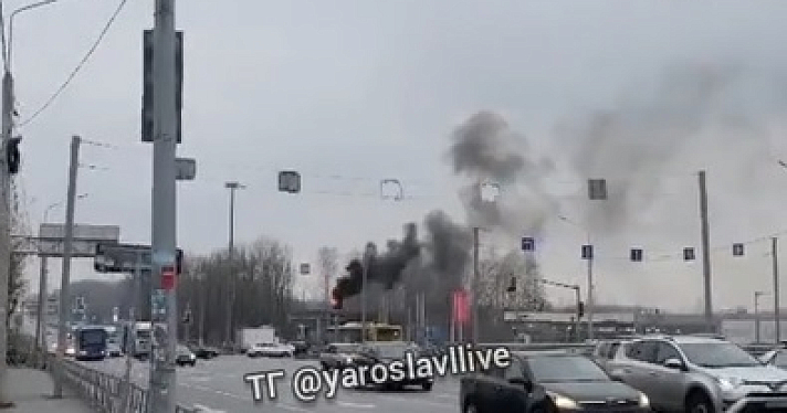 В Ярославле сгорел еще один светофор