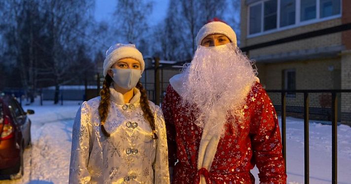 В Ярославской области более тысячи новогодних подарков раздадут детям медработников