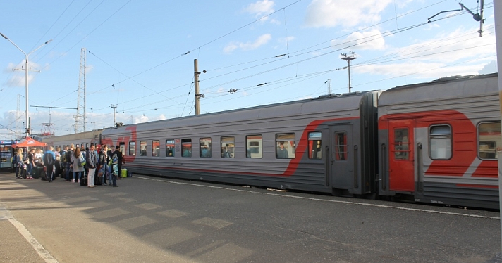 В майские праздники пустят дополнительные поезда из Ярославля в Москву и Петербург и обратно